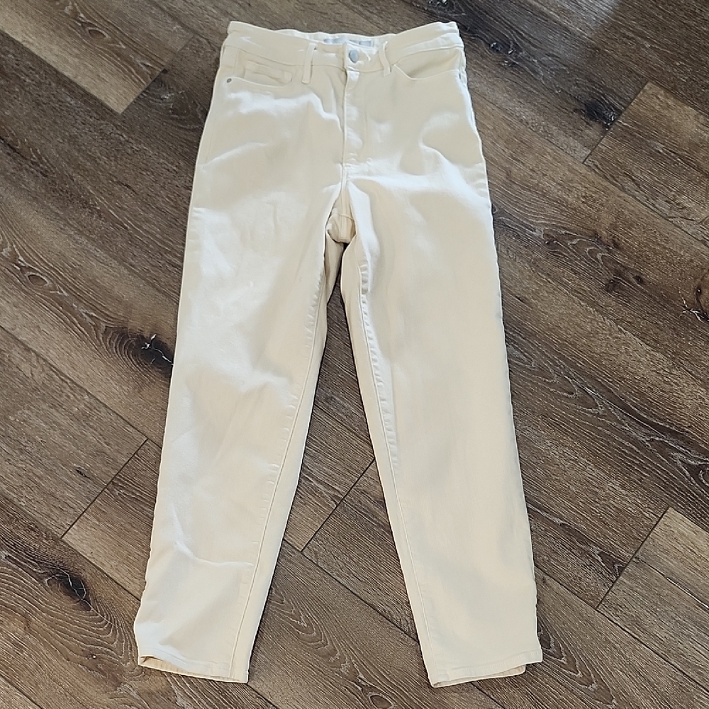 Athleta Sculptek Straight Leg High Rise Cream Jeans Neutral Minimalist Fairy 6
